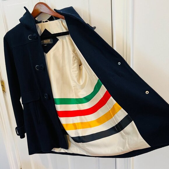 Pendleton Women's Wool Striped Interior Toggle Jacket Coat Size M Navy Blue - Picture 9 of 16